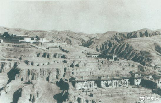 1947年12月25日至28日，中共中央在陜北米脂楊家溝召開擴大會議（十二月會議）。圖為會議會址。